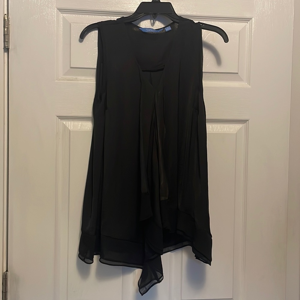 Simply Vera Black Top